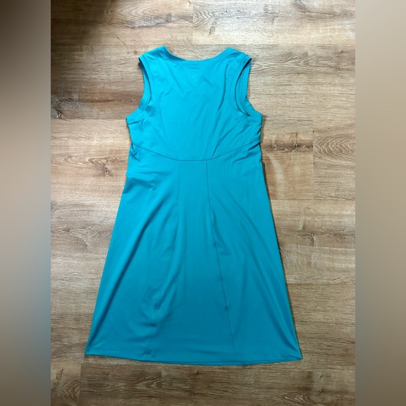 Arc’teryx Soltera Dress – Turquoise Size Small – Sleeveless V-Neck Midi Dress - Picture 6 of 12